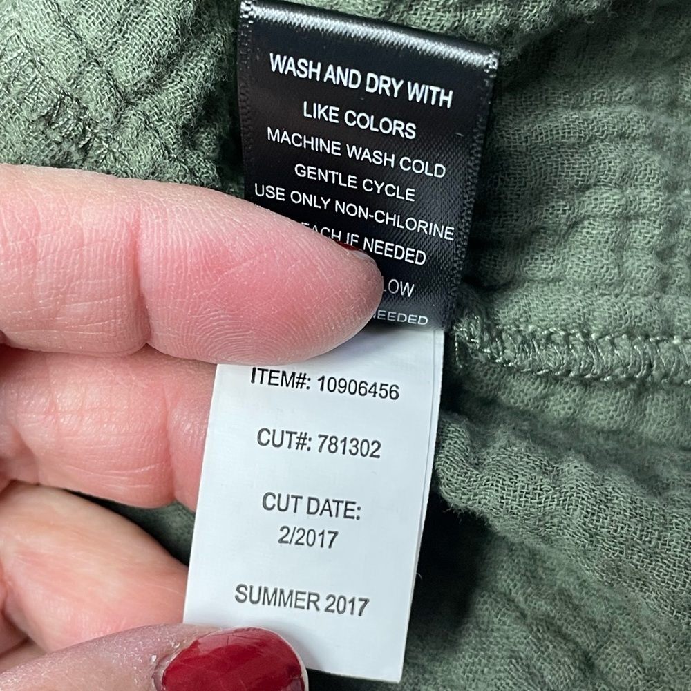 torrid Olive Green Textured Button-Up Hooded Utility Jacket - Picture 6 of 8